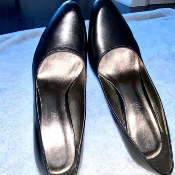 Aldo Genuine Leather Classic Black Stilettos- Euro38 = 7-7.5US​ fit - Picture 10 of 16